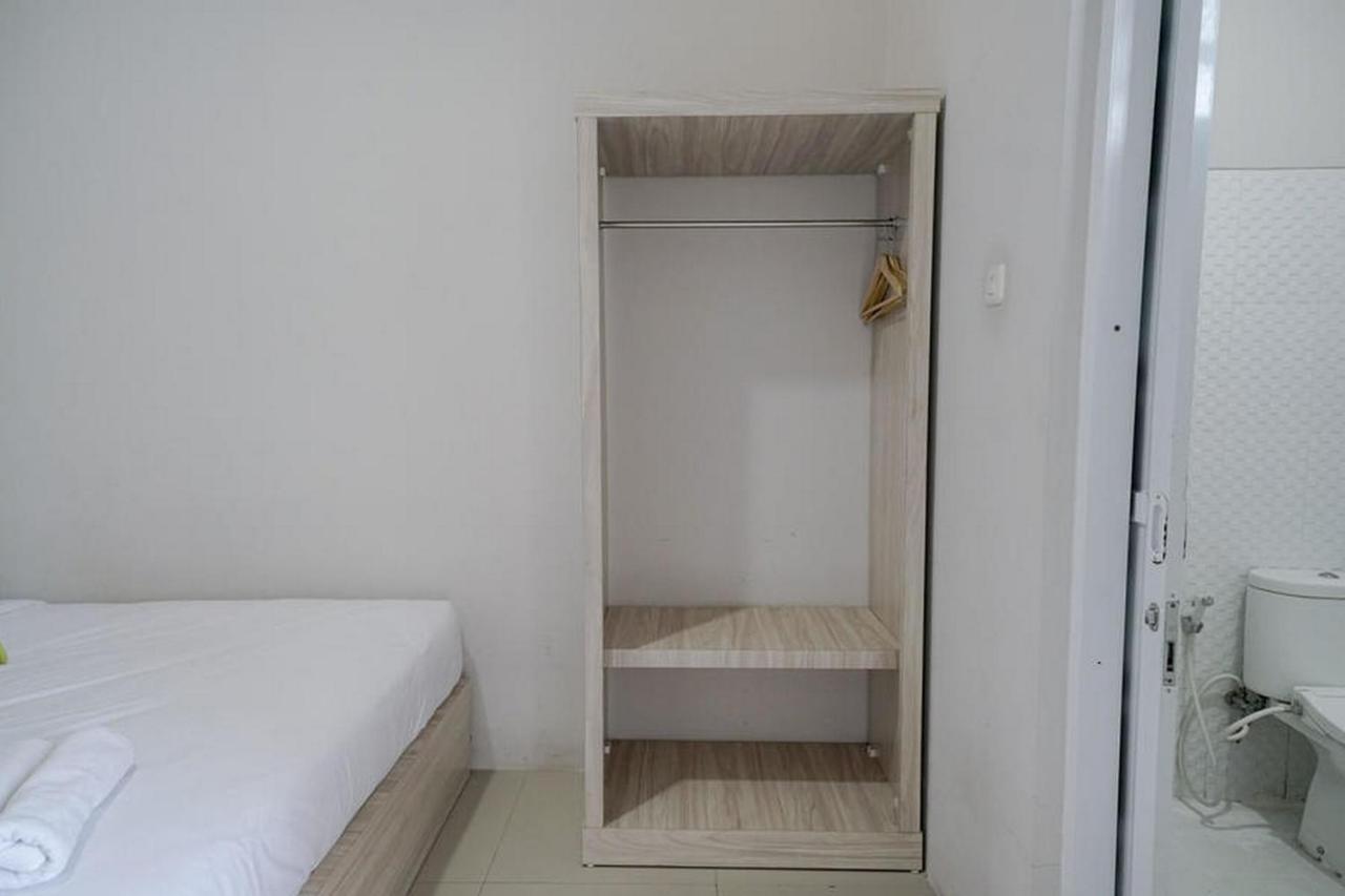 Urbanview Hotel Bari Syariah Palembang By Reddoorz Zewnętrze zdjęcie