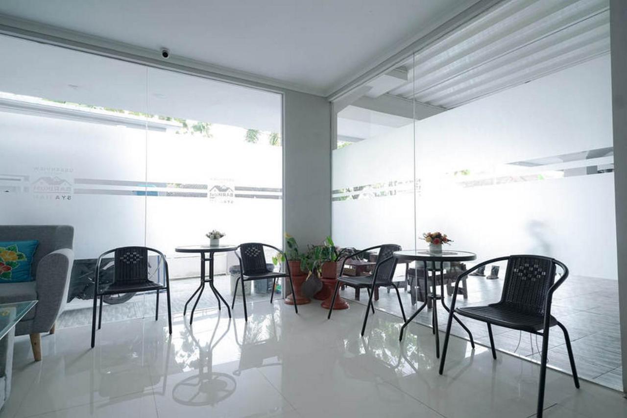 Urbanview Hotel Bari Syariah Palembang By Reddoorz Zewnętrze zdjęcie