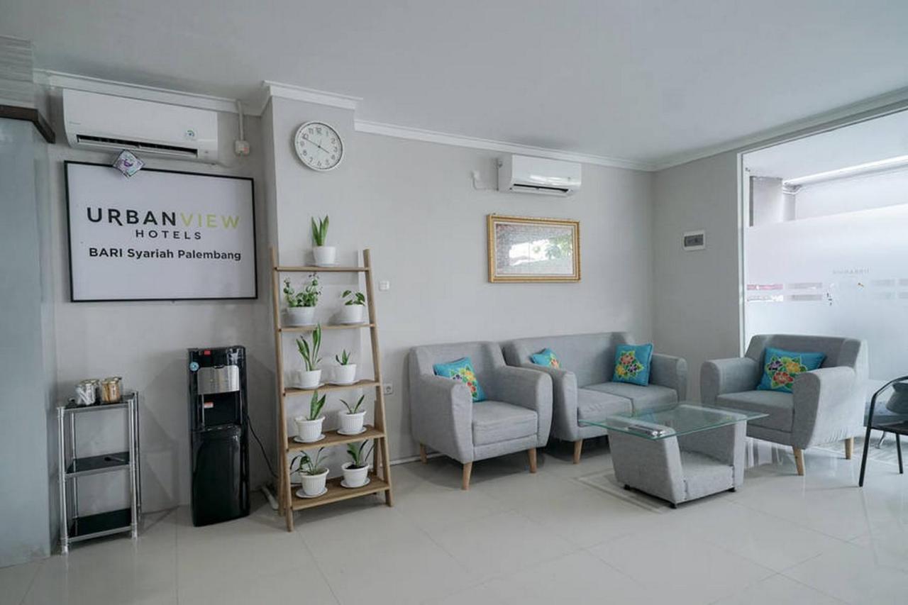 Urbanview Hotel Bari Syariah Palembang By Reddoorz Zewnętrze zdjęcie